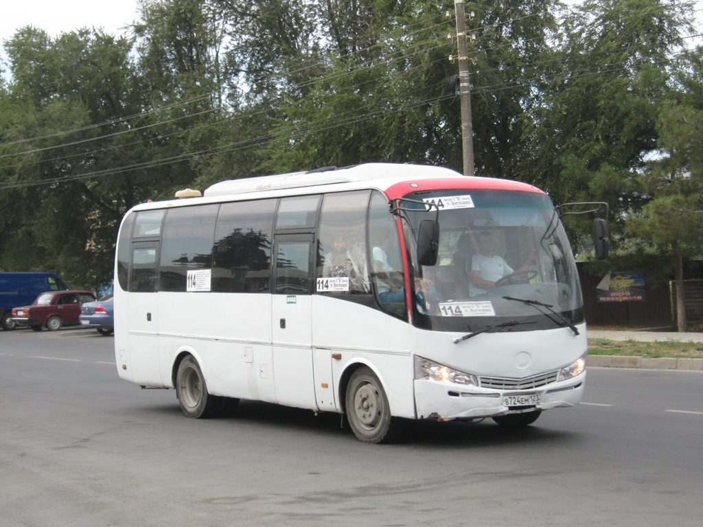 Краснодарский край, Yutong ZK6737D № В 724 ЕМ 123