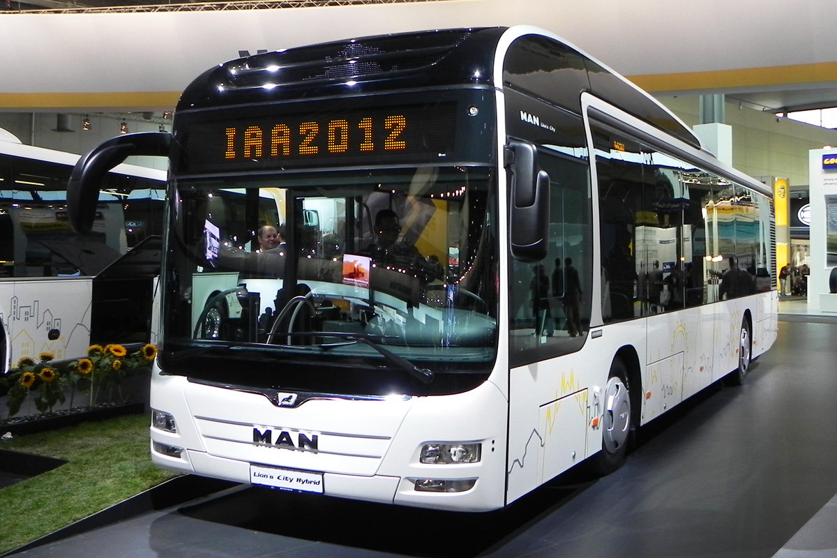 Бавария, MAN A37 Lion's City Hybrid NL253 № [A370552]; Нижняя Саксония — IAA Nutzfahrzeuge 2012