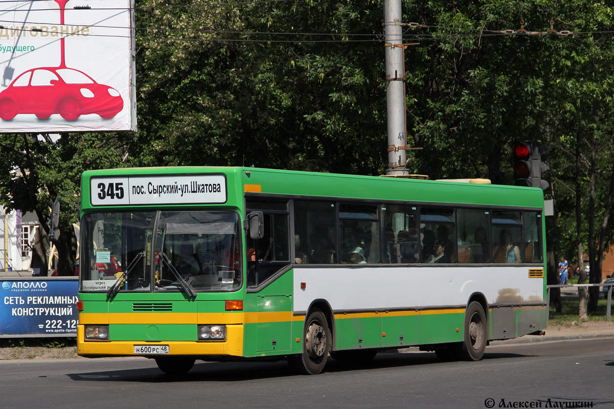 Lipetsk region, Mercedes-Benz O405N Nr. Н 600 РС 48