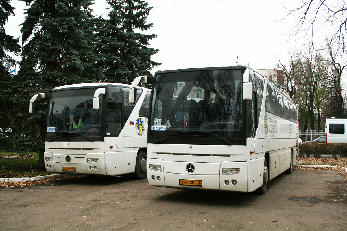 Нижегородская область, Mercedes-Benz O350-15RHD Tourismo № АМ 030 52