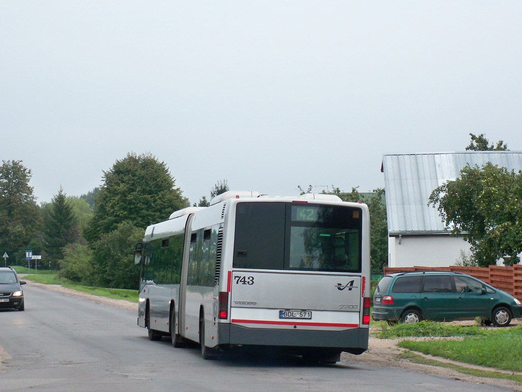 Литва, Volvo 7700A № 743