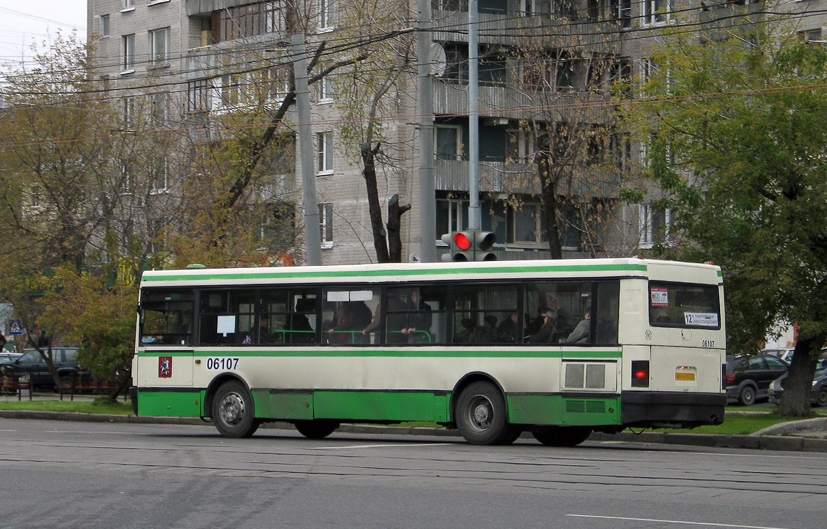 Москва, Ikarus 415.33 № 06107