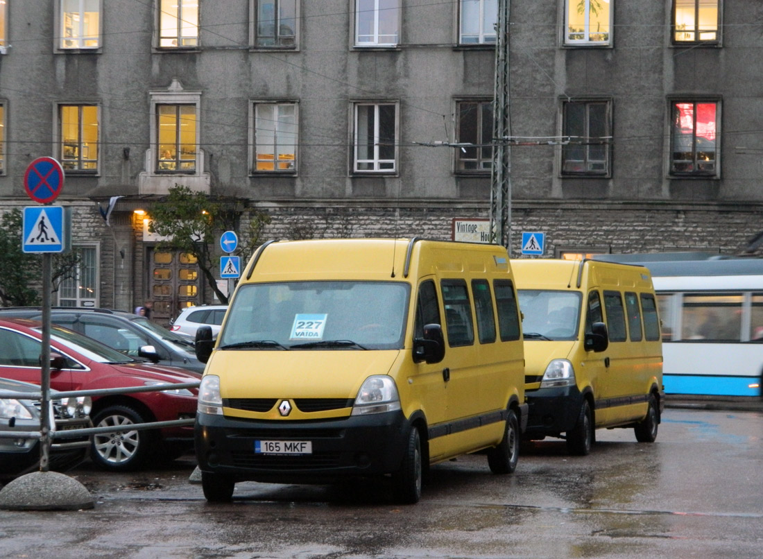 Эстония, Renault Master T35 № 165 MKF; Эстония — Harjumaa — Автобусные станции, конечные остановки, площадки, парки, разное