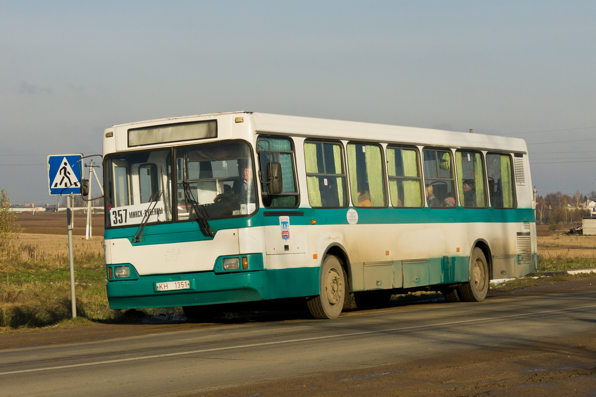 Minsk, Neman-52012 Nr. 061077