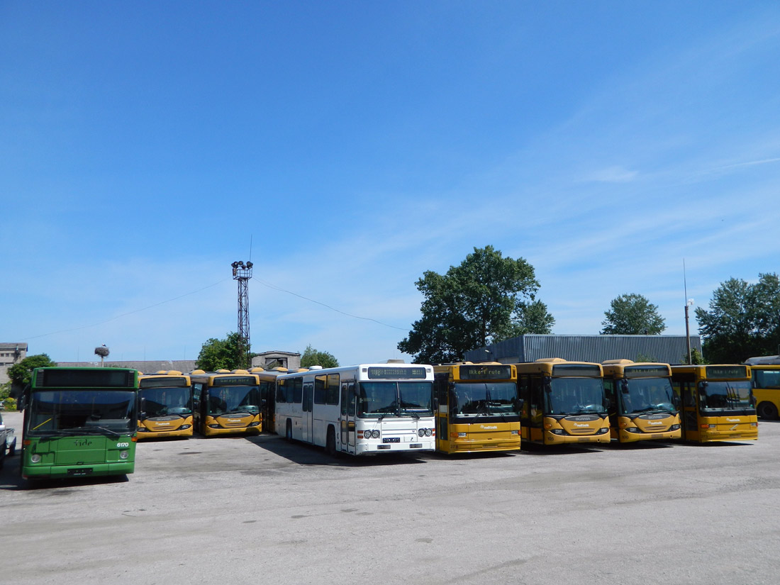 Estland — Raplamaa — Bus stations, last stops, sites, parks, various