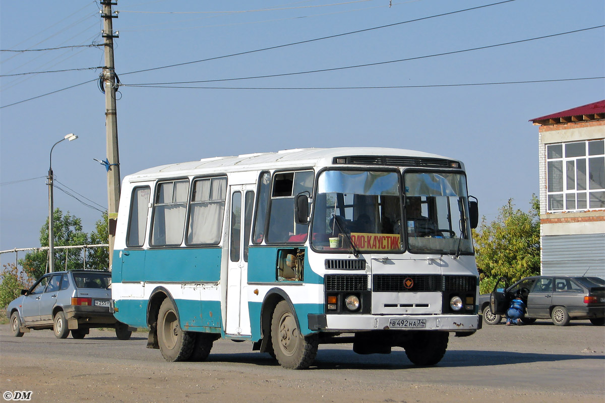 Волгоградская область, ПАЗ-3205 (00) № В 492 НА 34