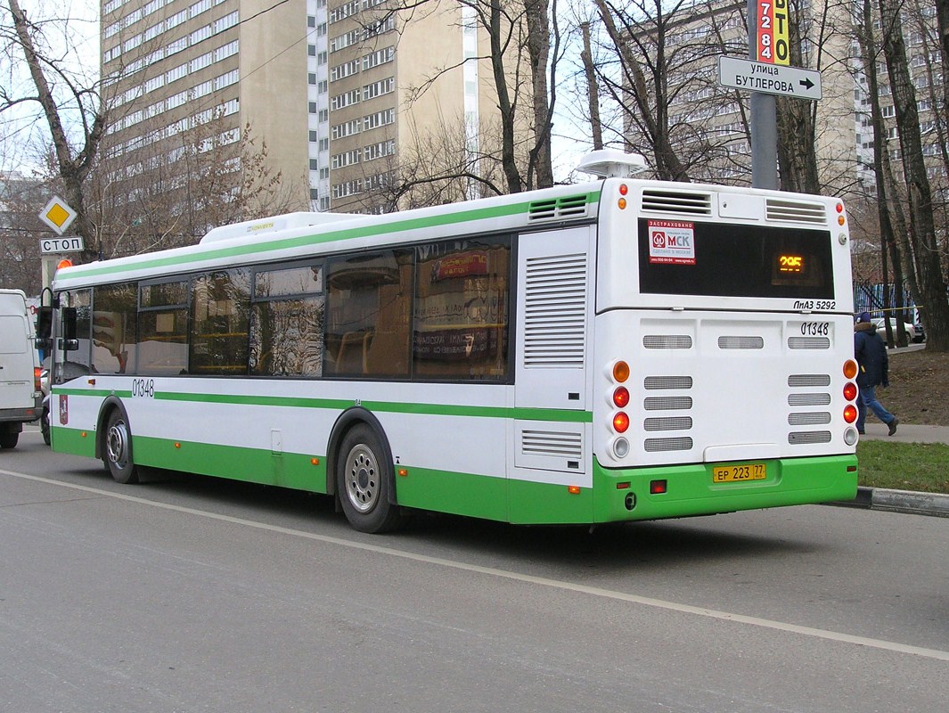 Moskva, LiAZ-5292.22 (2-2-2) č. 01348