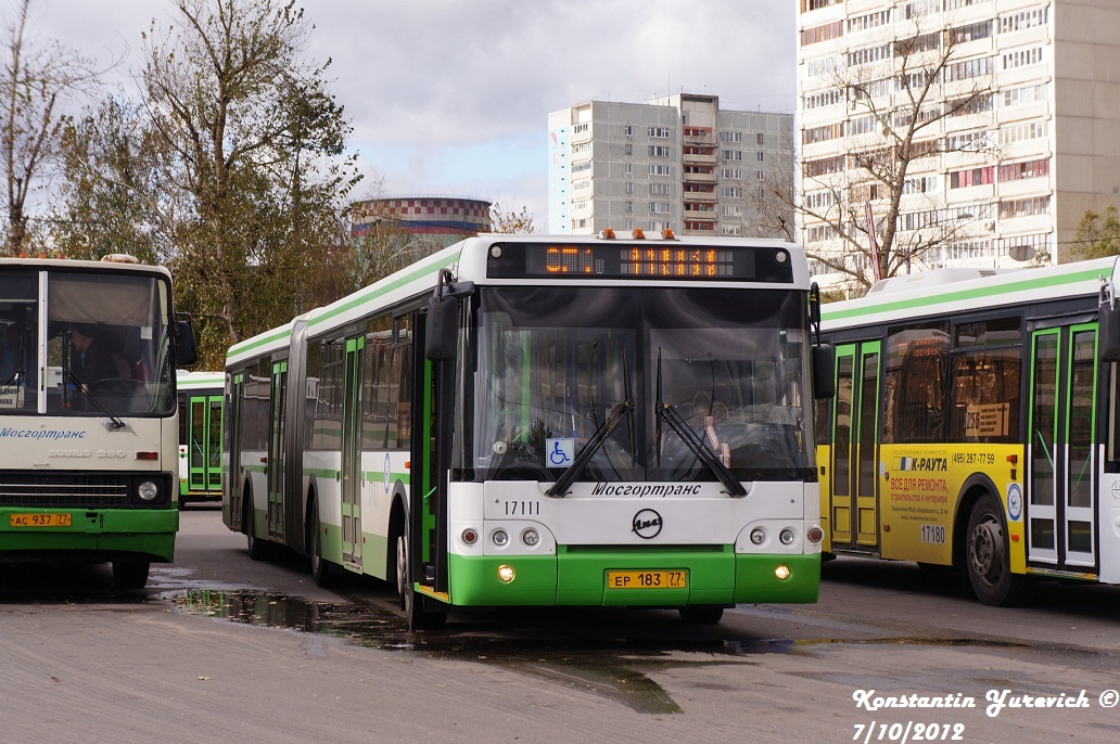 Москва, ЛиАЗ-6213.21 № 17111