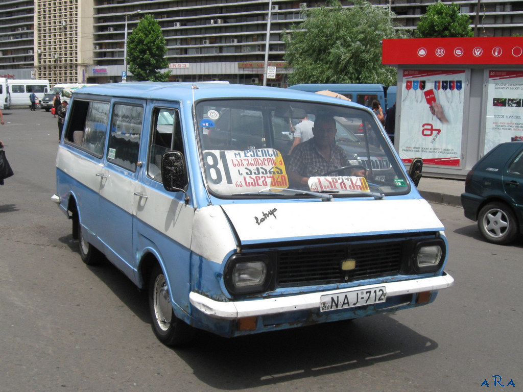 Старое маршрутное такси