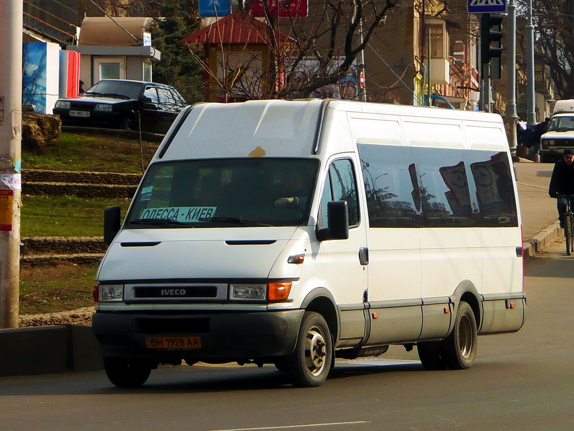 Одесская область, IVECO Daily 40C13 № BH 1928 AA