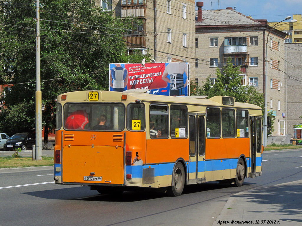 Свердловская область, Mercedes-Benz O305 № Т 017 СМ 96