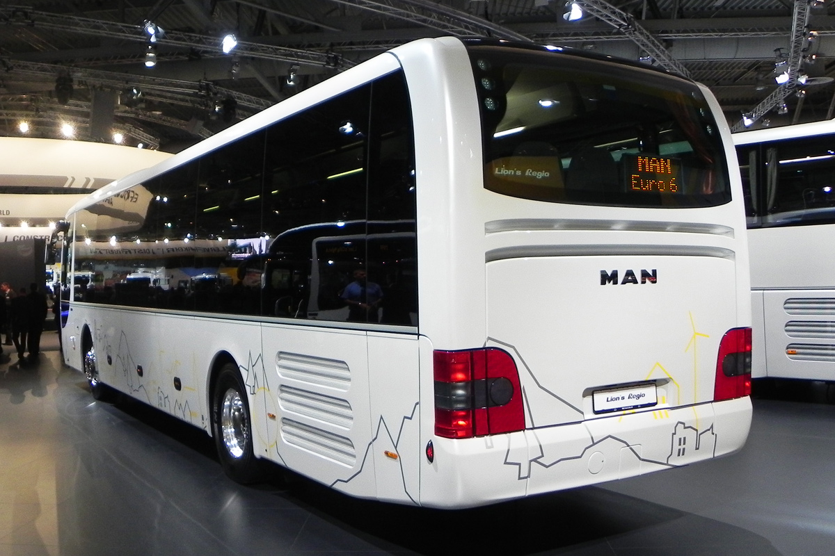 Бавария, MAN R12 Lion's Regio ÜL324 № M-AN 4510; Нижняя Саксония — IAA Nutzfahrzeuge 2012