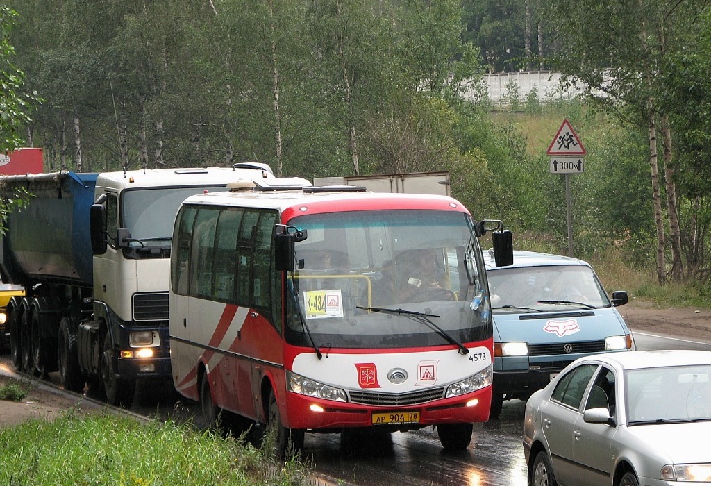 Санкт-Петербург, Yutong ZK6737D № n573