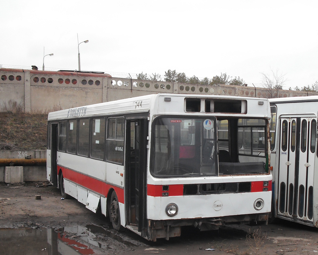 Самарская область, ЛиАЗ-52567 (Неман) № ВЕ 744 63