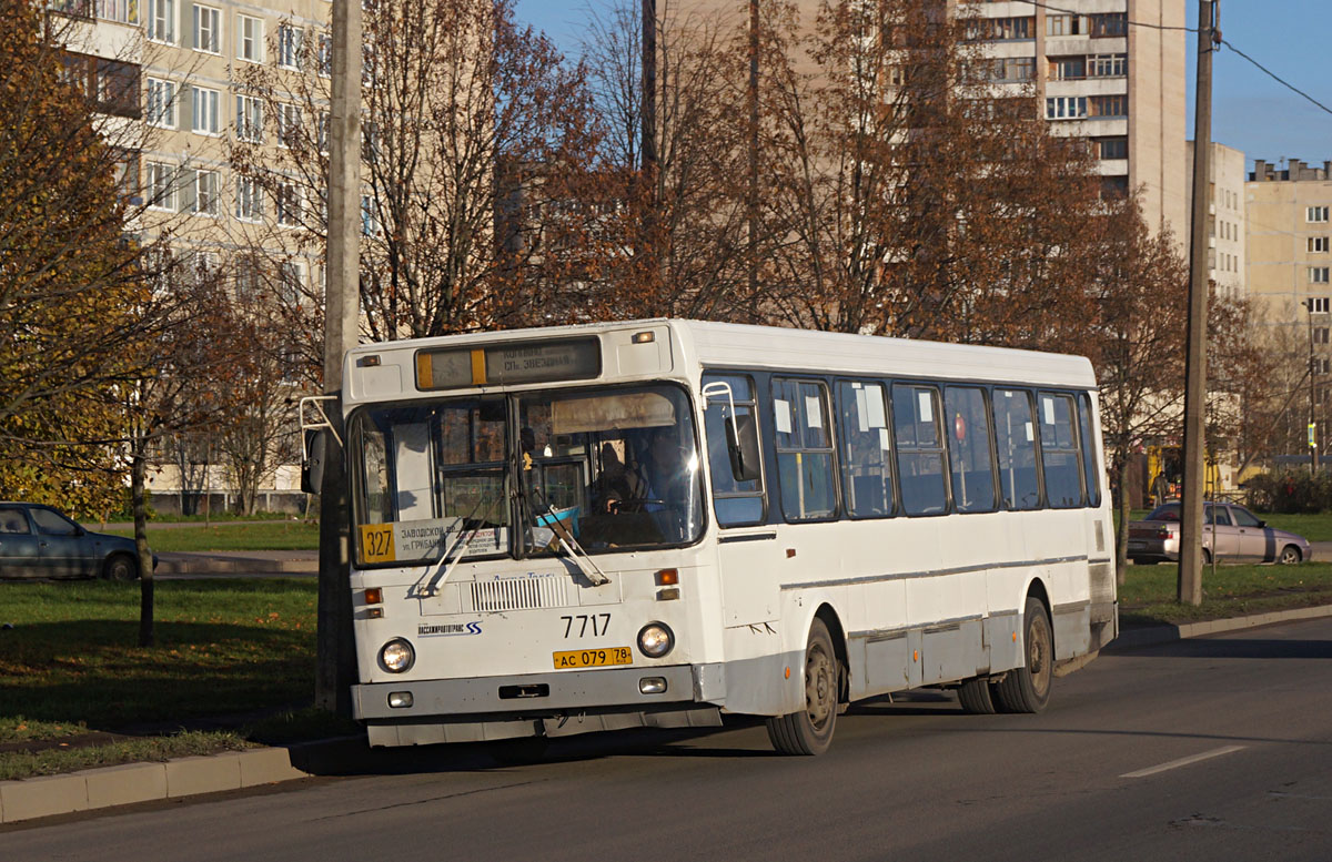 Санкт-Петербург, ЛиАЗ-5256.25 № 7717