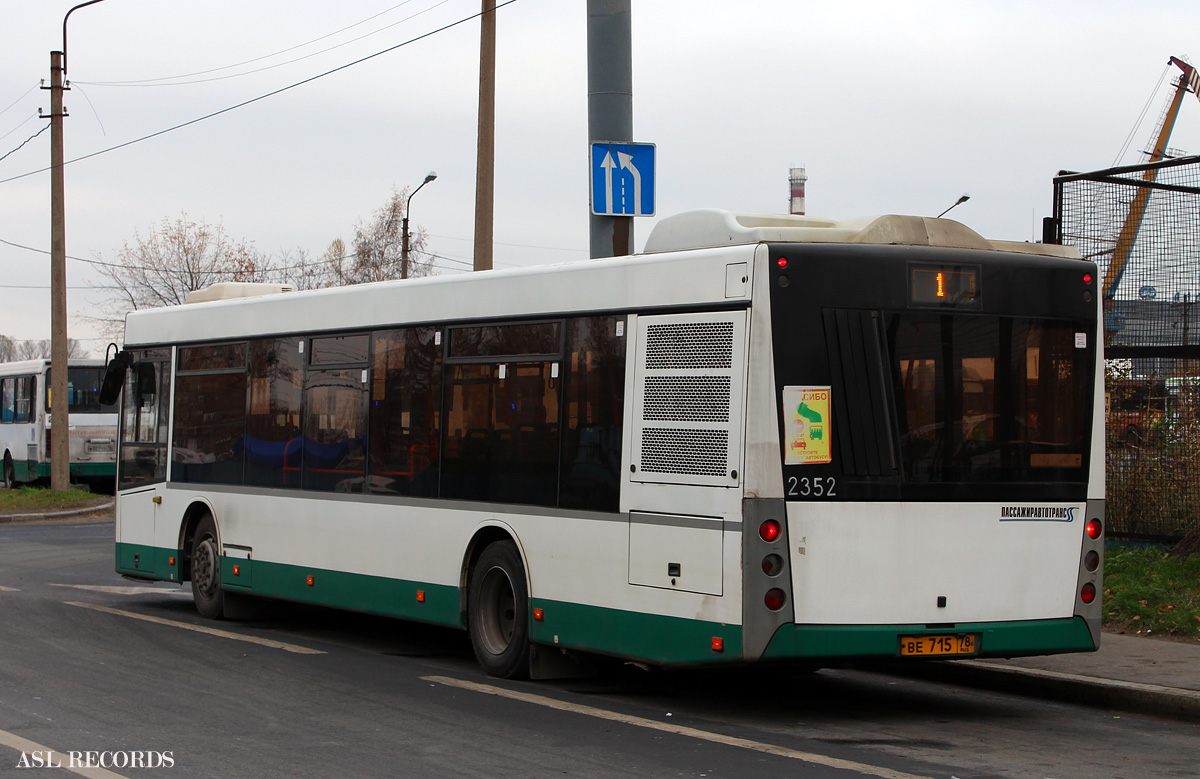 Санкт-Петербург, МАЗ-203.065 № 2352