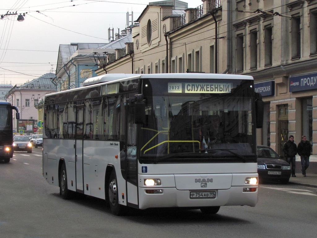 Москва, MAN A72 Lion's Classic SÜ283 № Р 754 АВ 99