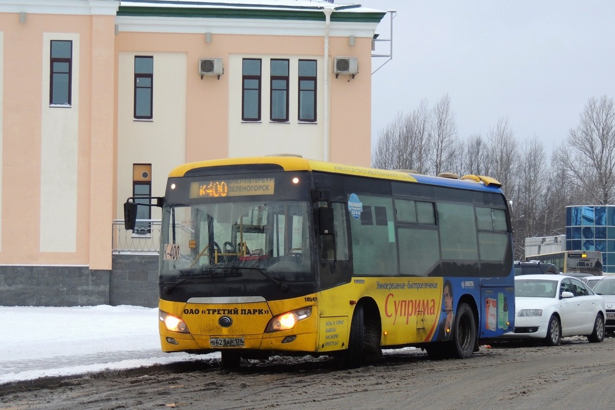 Sankt Petersburg, Yutong ZK6852HG Nr В 421 АР 178