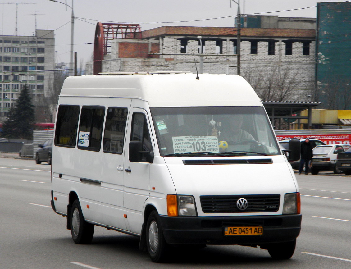 Днепропетровская область, Volkswagen LT35 № AE 0451 AB