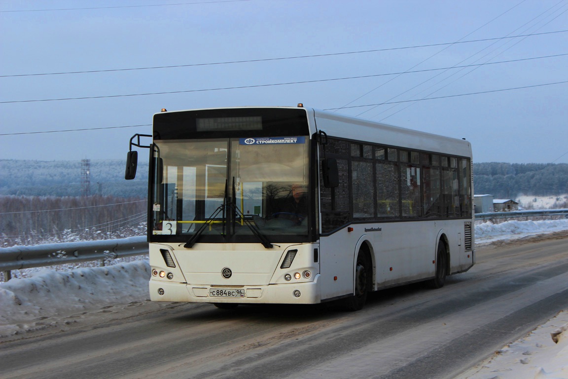 Свердловская область, КАвЗ-4239 № С 884 ВС 96