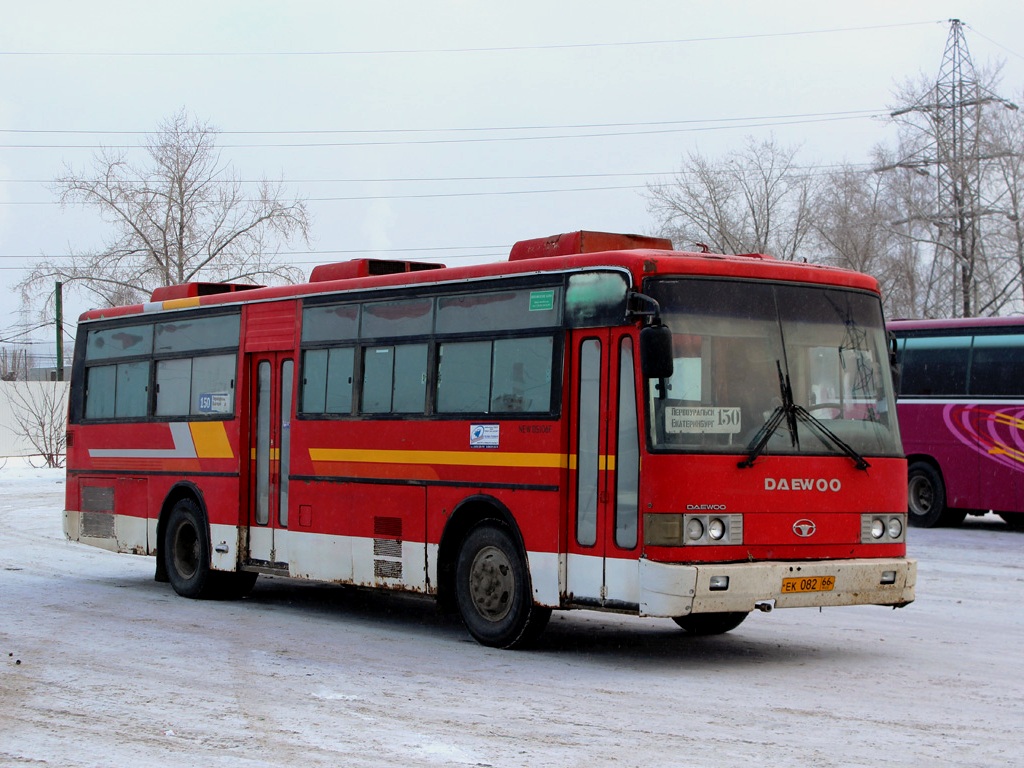 Свердловская область, Kia AM937 (Daewoo New BS106F) № ЕК 082 66