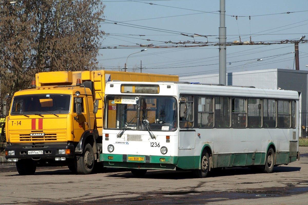 Санкт-Петербург, ЛиАЗ-5256.25 № 1236