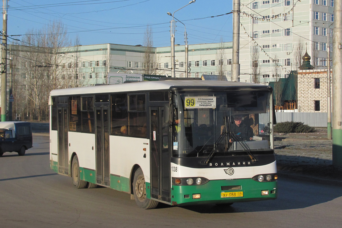 Пензенская область, Волжанин-5270-10-04 № 1038