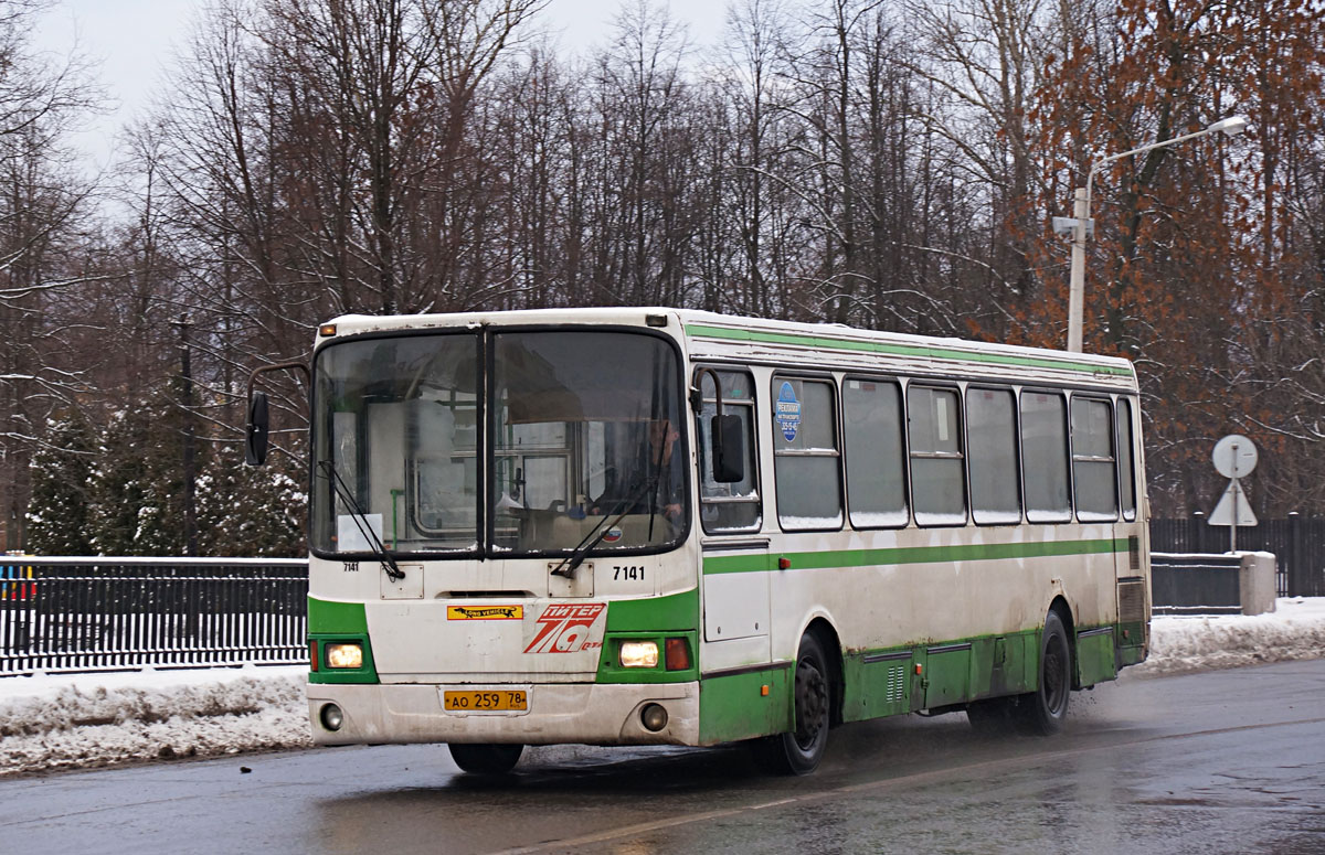 Санкт-Петербург, ЛиАЗ-5256.25 № 7141