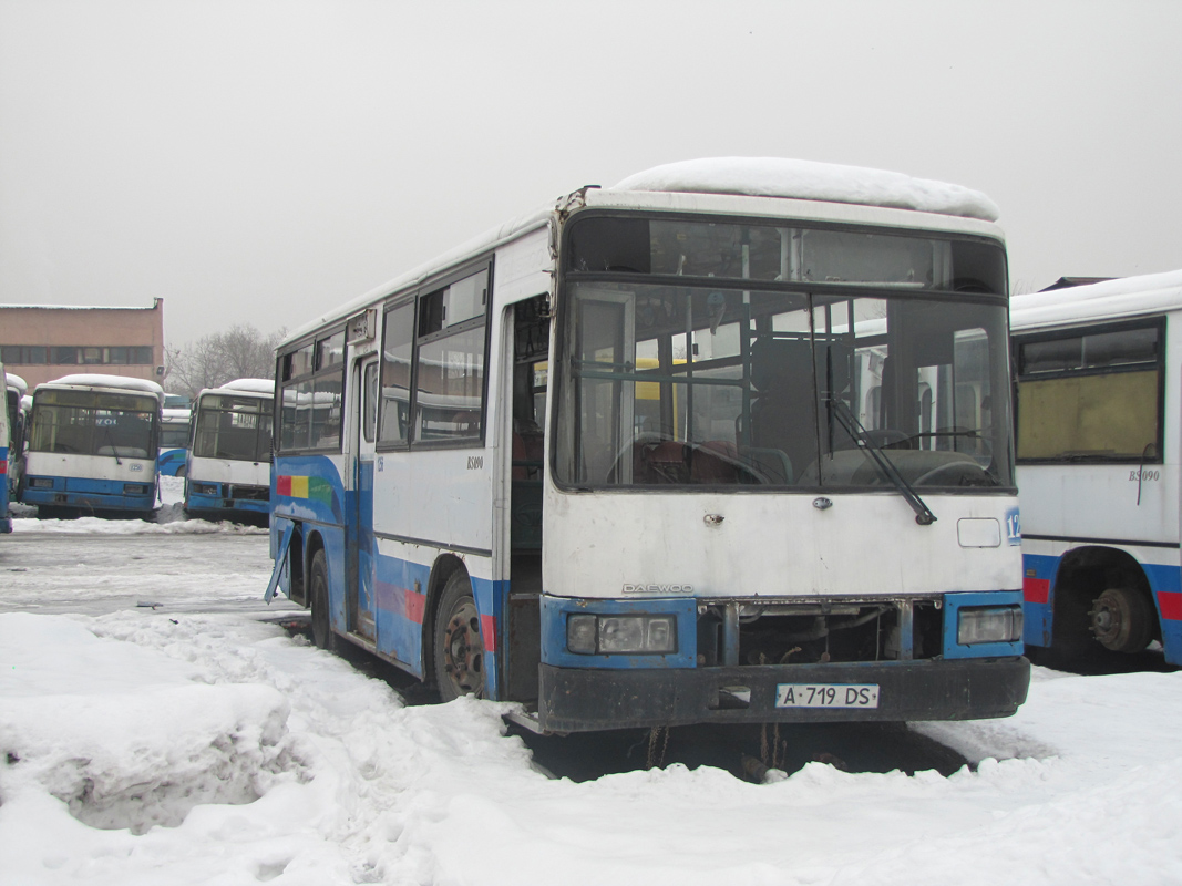 Алматы, Daewoo BS090 Royal Midi (Busan) № 1256