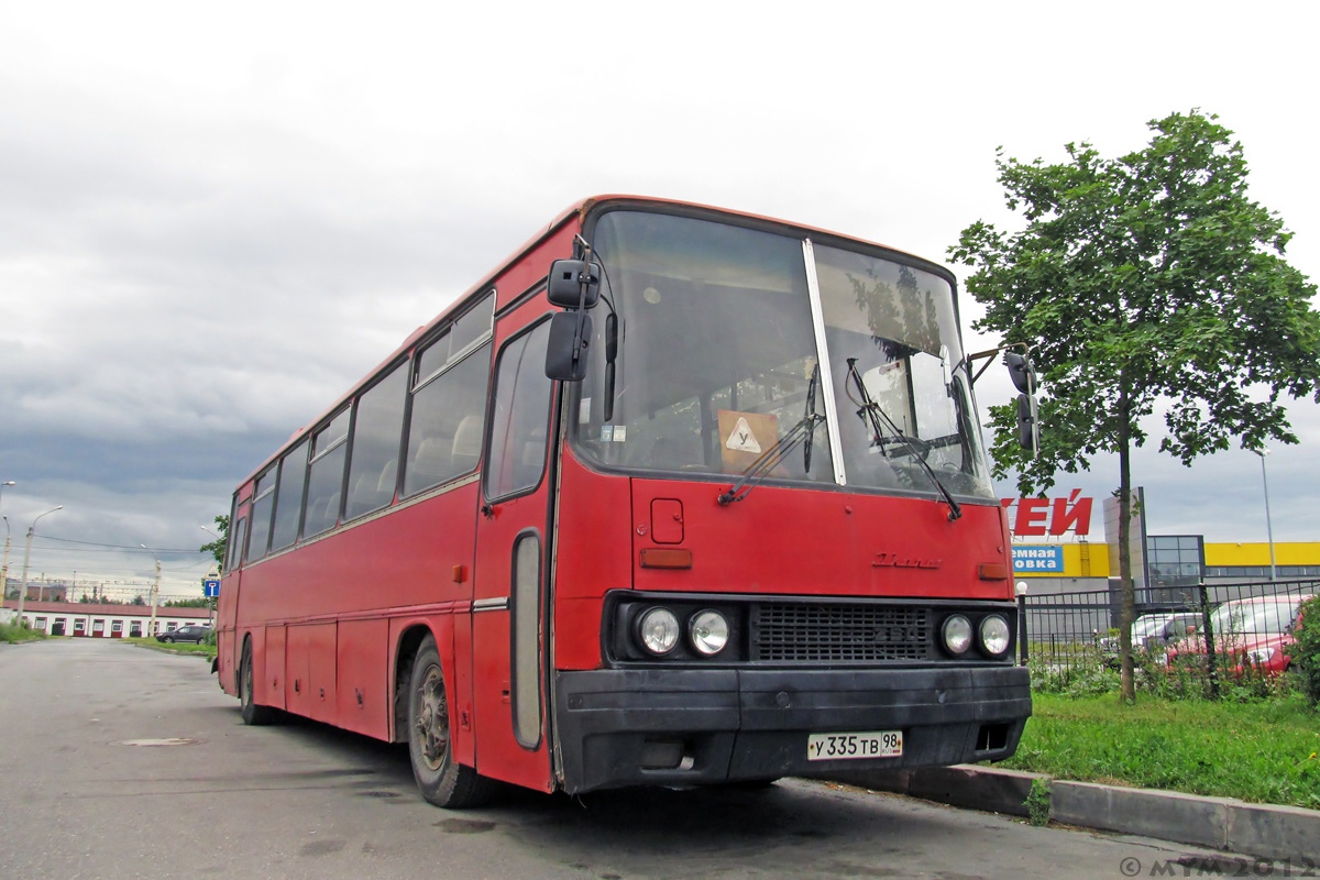 Sankt Petersburg, Ikarus 250.59 Nr. У 335 ТВ 98