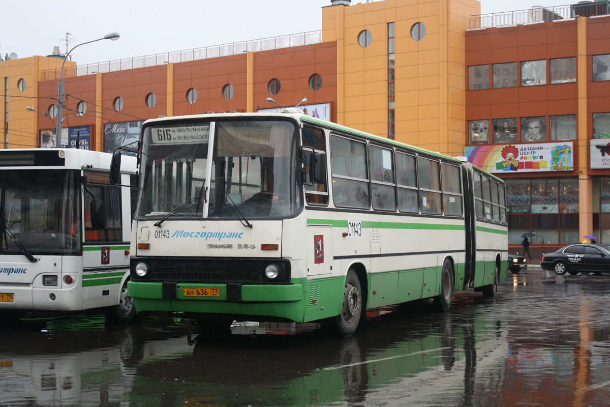 Moscow, Ikarus 280.33M # 01143
