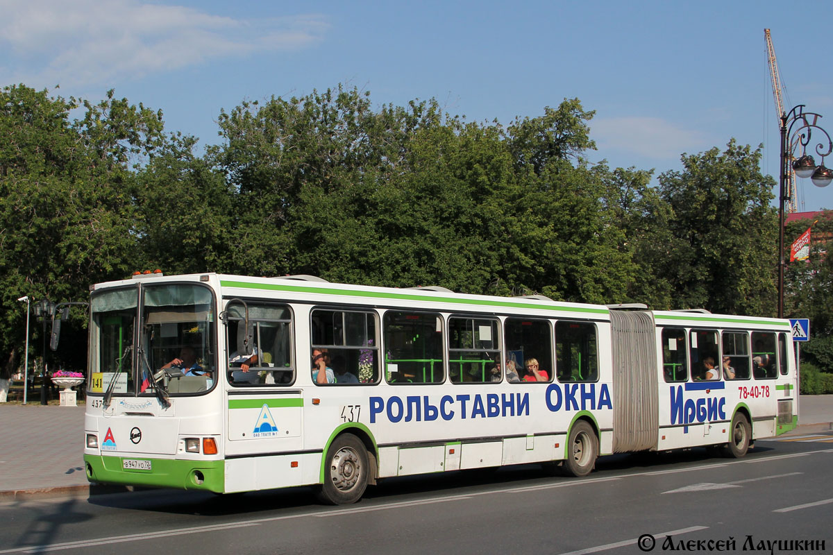 Тюменская область, ЛиАЗ-6212.00 № 437