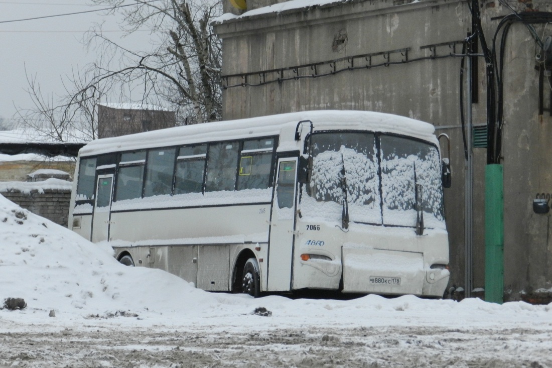 Санкт-Петербург, КАвЗ-4238-00 № 2065