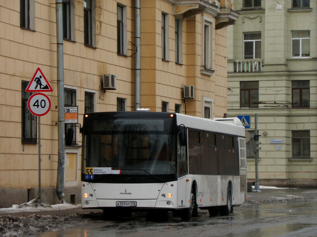 Санкт-Петербург, МАЗ-203.069 № В 707 ОТ 178