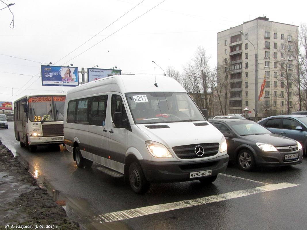 Sankt Petersburg, Luidor-22360C (MB Sprinter) Nr. В 795 НК 178