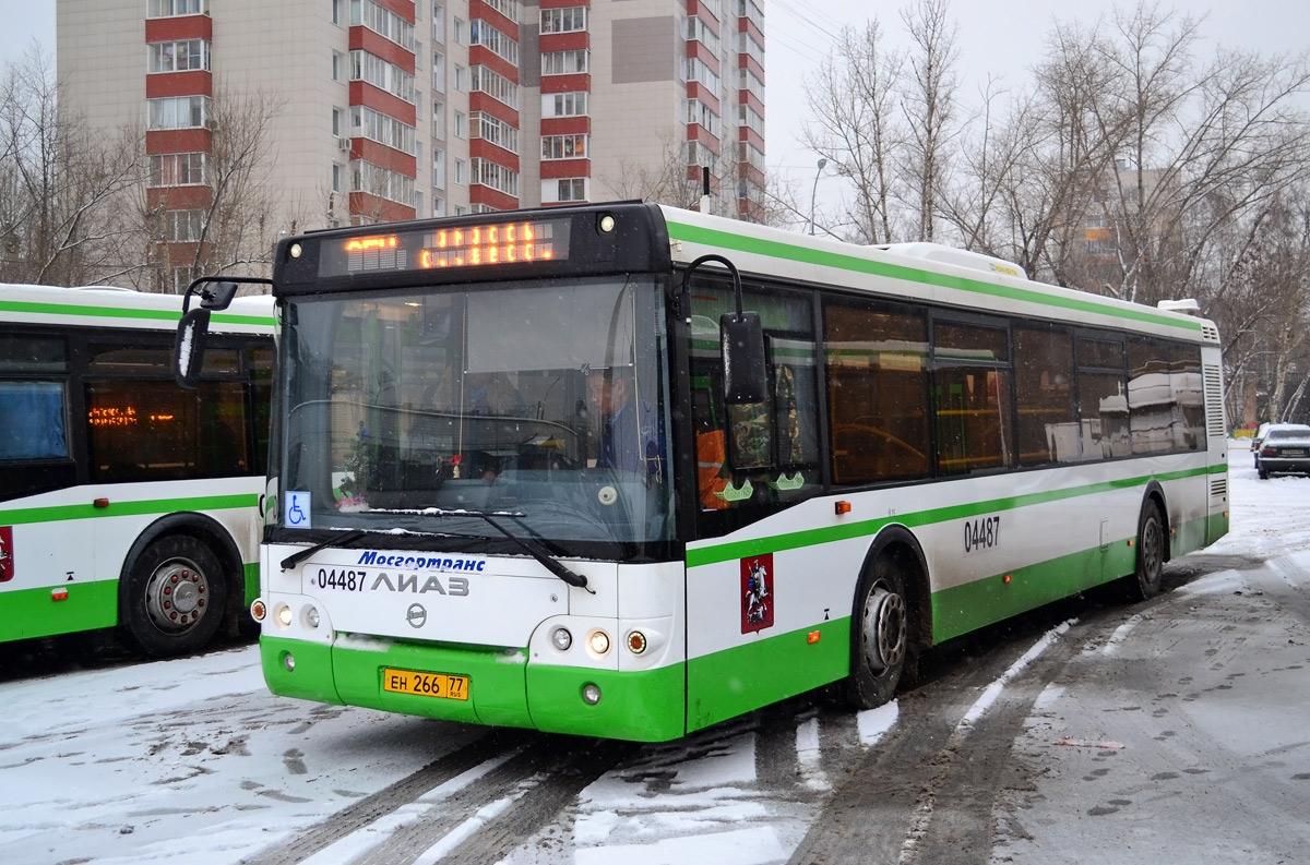 Moskau, LiAZ-5292.22 (2-2-2) Nr. 04487