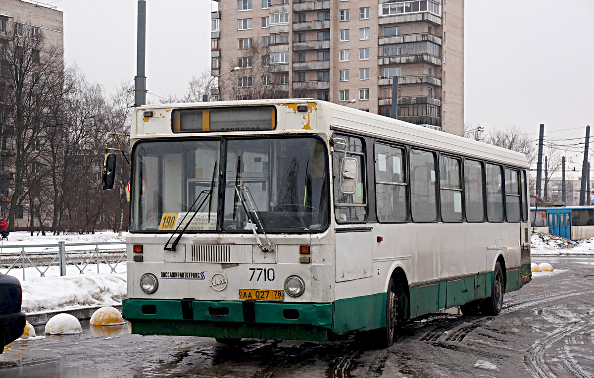 Санкт-Петербург, ЛиАЗ-5256.25 № 7710