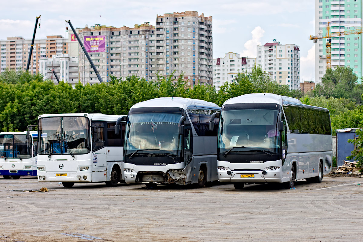 Самарская область, Neoplan P21 N2216SHD Tourliner SHD № ВС 256 63; Самарская область — Автобусные парки, автокомбинаты, автопредприятия