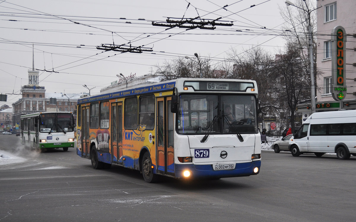 Omsk region, LiAZ-5256.40 # 879