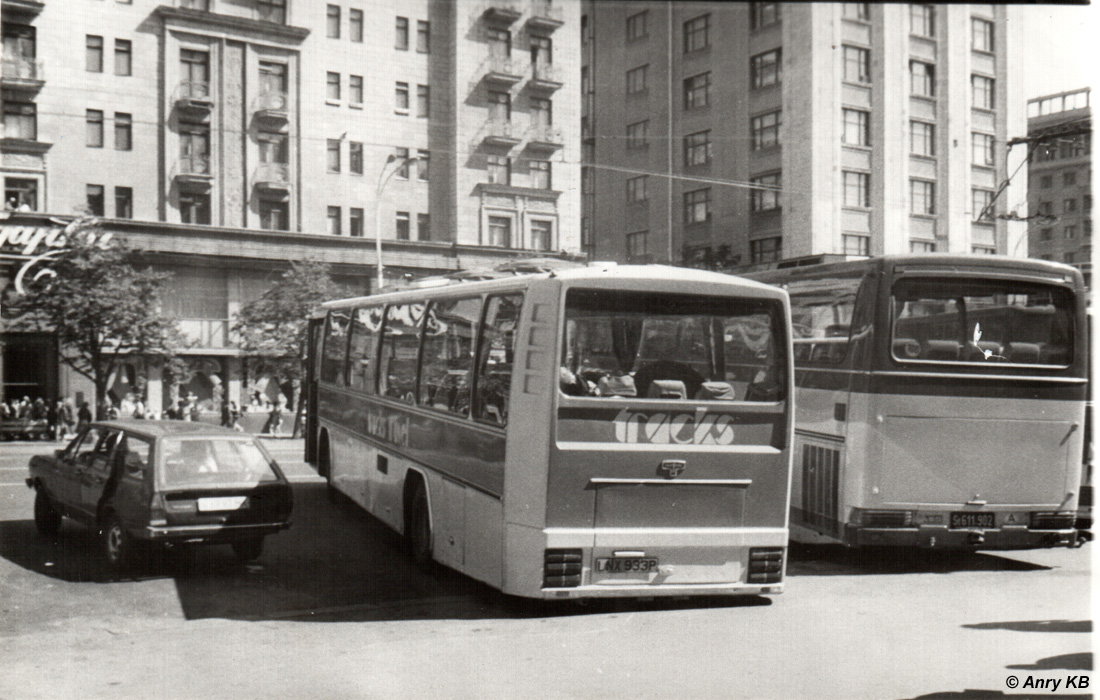 Великобритания, Van Hool 300 № LNX 933P