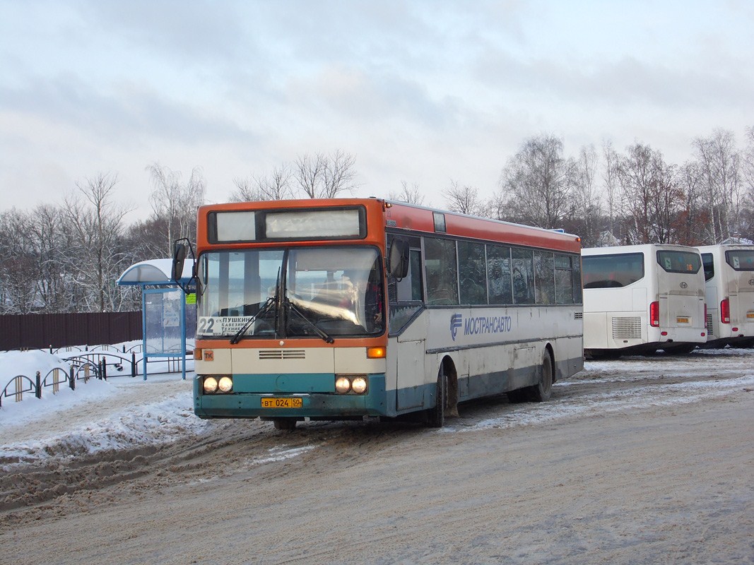 Moscow region, Mercedes-Benz O405 # 6400