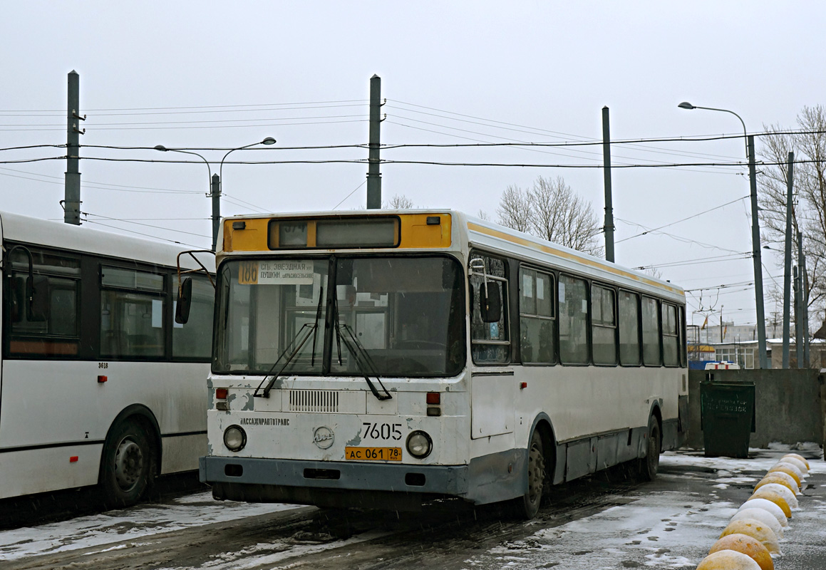 Санкт-Петербург, ЛиАЗ-5256.25 № 7605