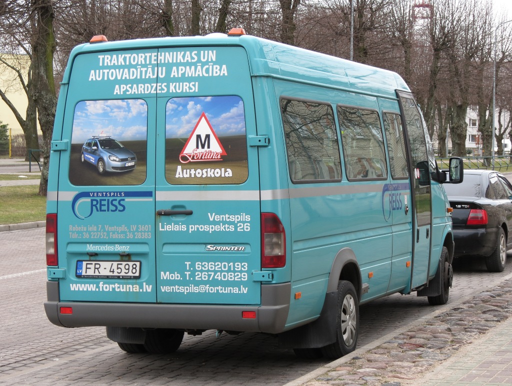 Латвия, Mercedes-Benz Sprinter W904 416CDI № FR-4598