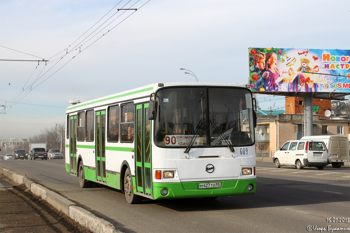 Краснодарский край, ЛиАЗ-5256.26 № М 427 ТО 93