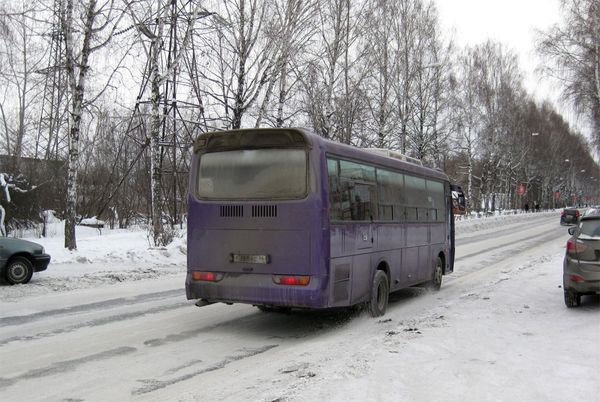 Свердловская область, Hyundai AeroTown № Р 388 ХС 96