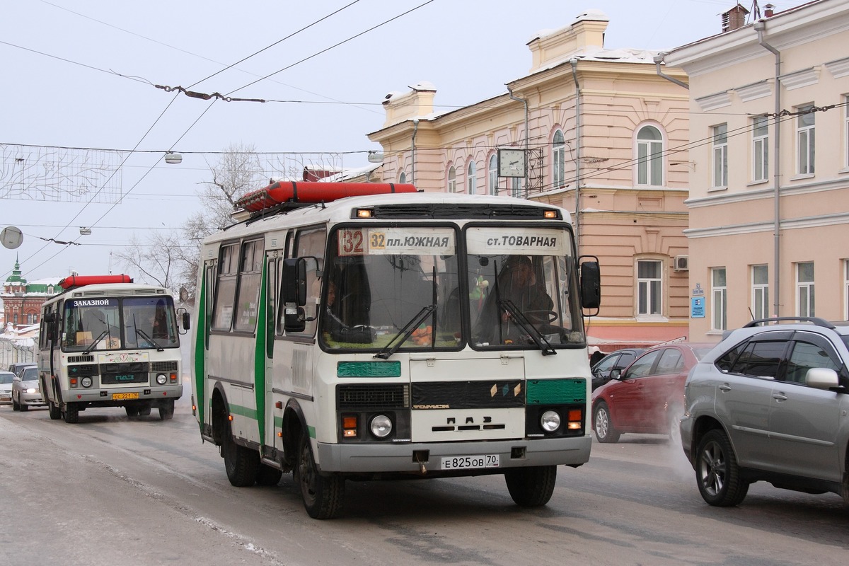 Томская область, ПАЗ-32051-110 № Е 825 ОВ 70