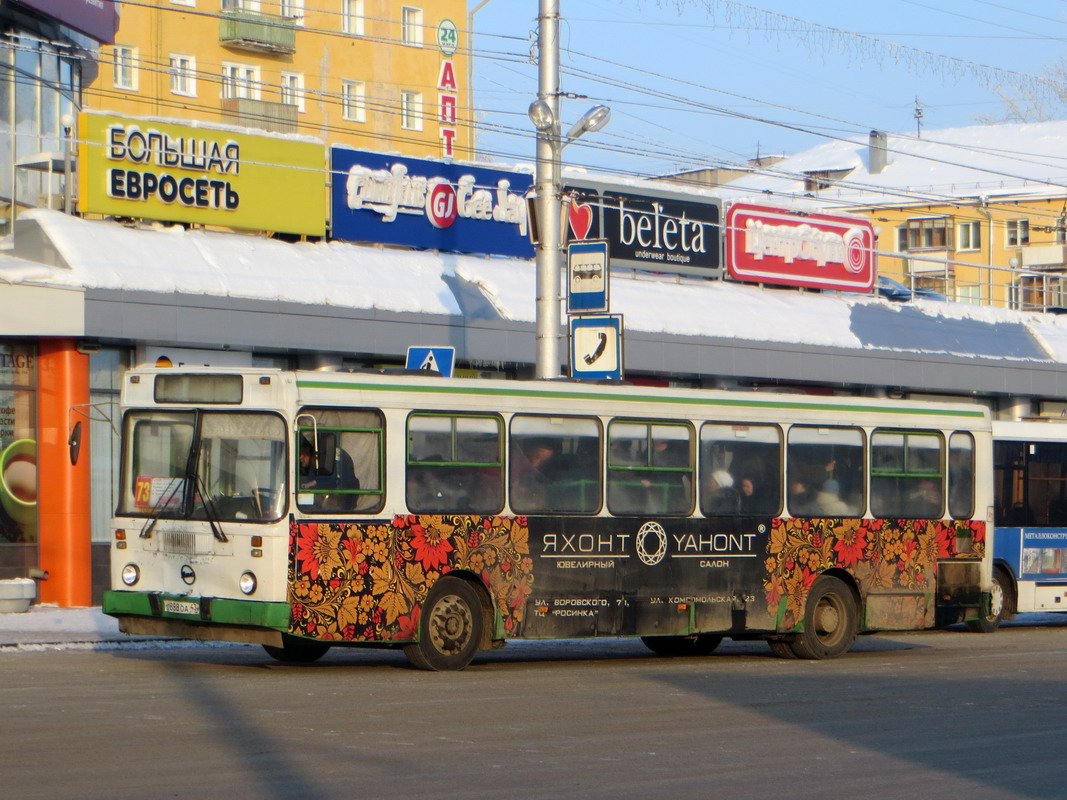 Кировская область, ЛиАЗ-5256.25 № С 888 ОА 43