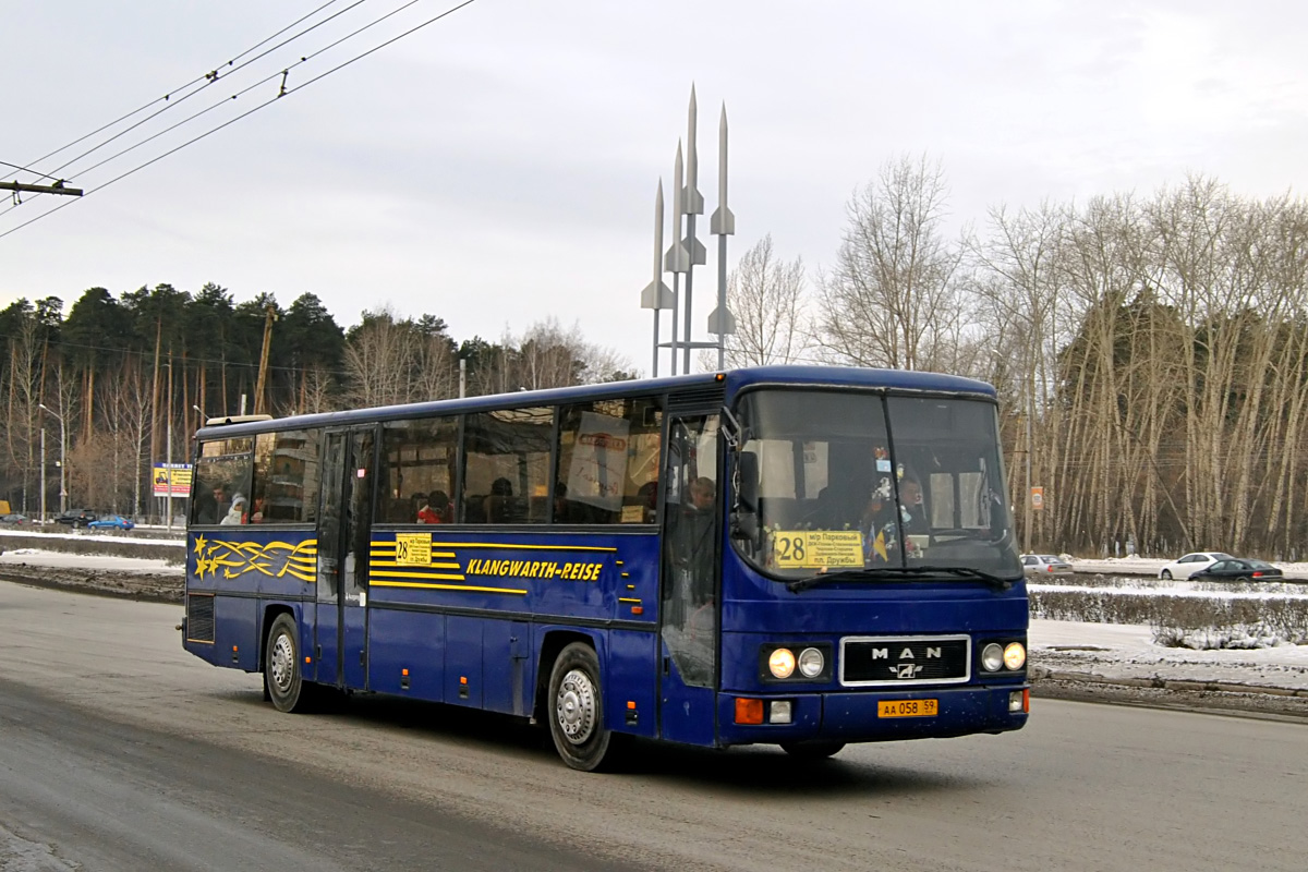 Perm region, MAN 893 ÜL292 č. АА 058 59