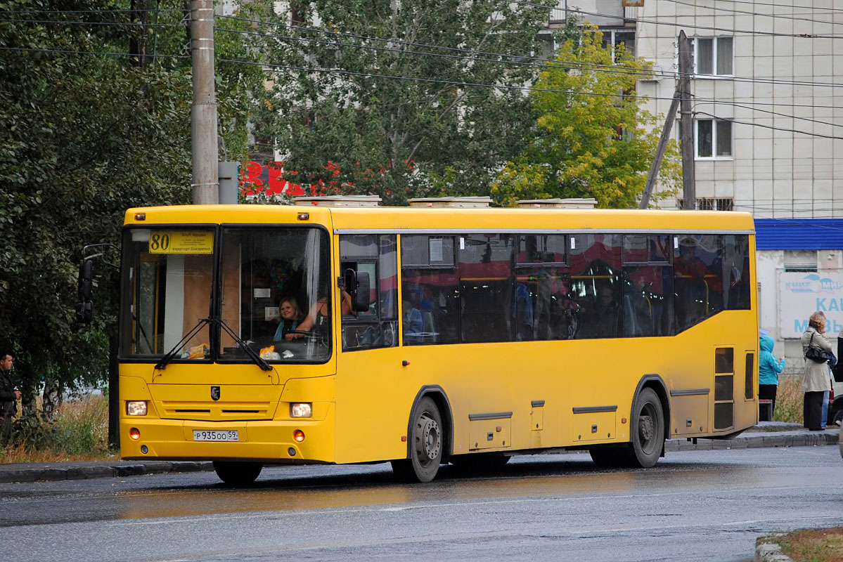 Kraj Permski, NefAZ-5299-20-33 Nr Р 935 ОО 59