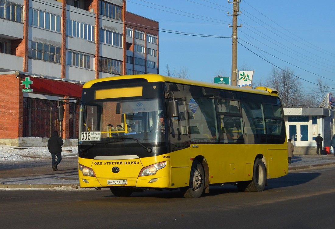 Petrohrad, Yutong ZK6852HG č. В 410 АР 178